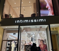 Intimissimi - 601 5th Ave, NY, NY
