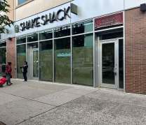 Shake Shack - Broadway Plaza Riverdale, NY